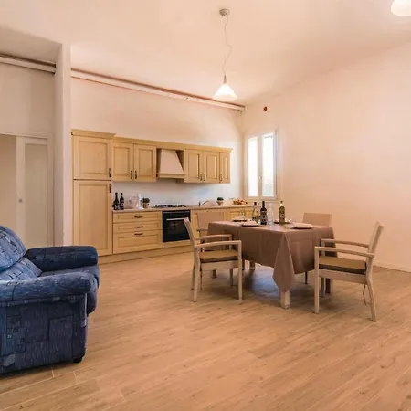 Amazing In Valnogaredo Pd With 3 Bedrooms, Wifi And Outdoor Swimming Pool Apartament